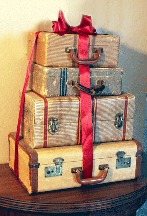 suitcase_stack