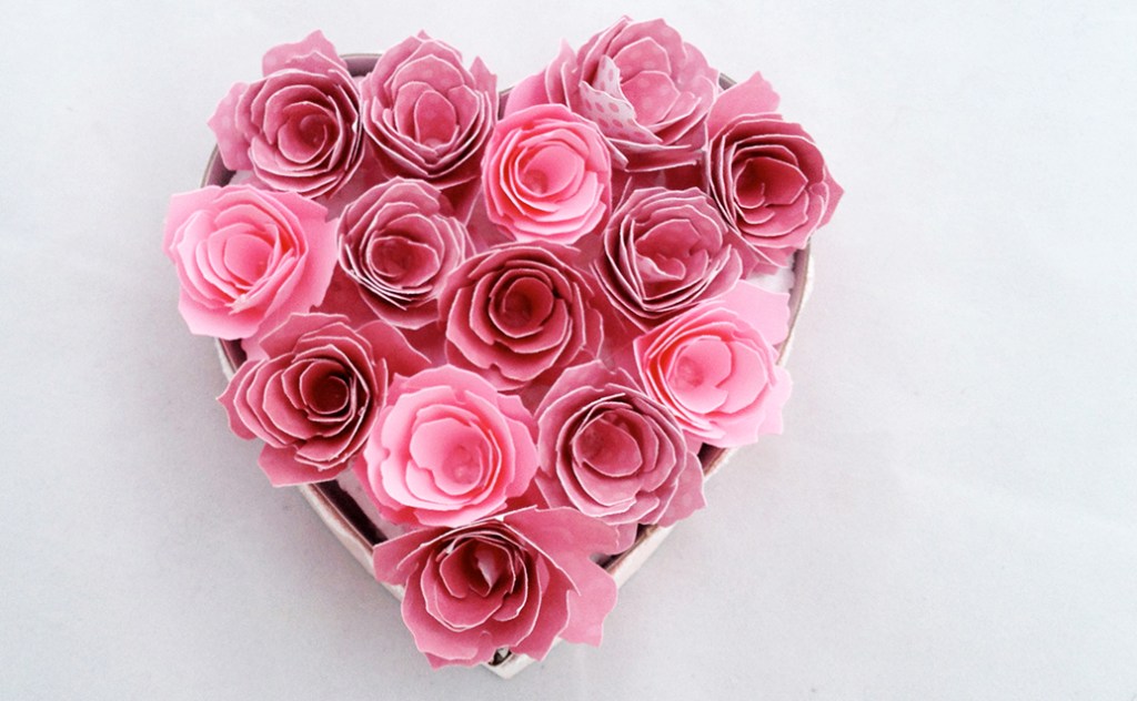 Valentine Hearts and&nbsp;Roses