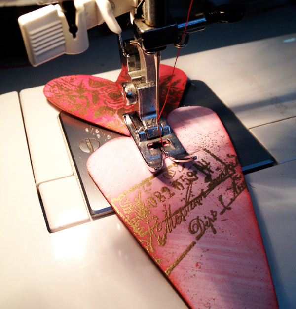 4_stitched_valentine_hearts