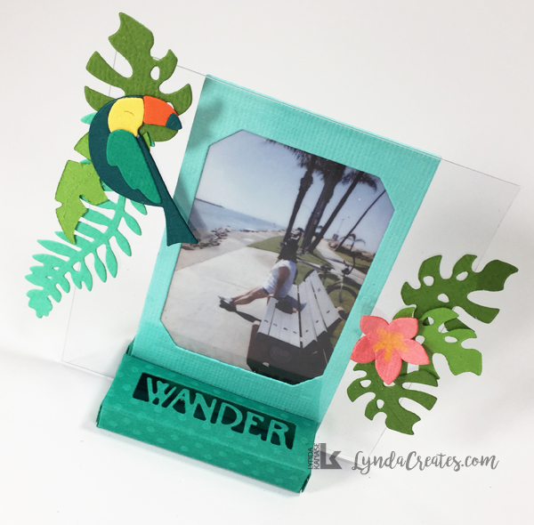Sizzix_LyndaKanase_photo_stand