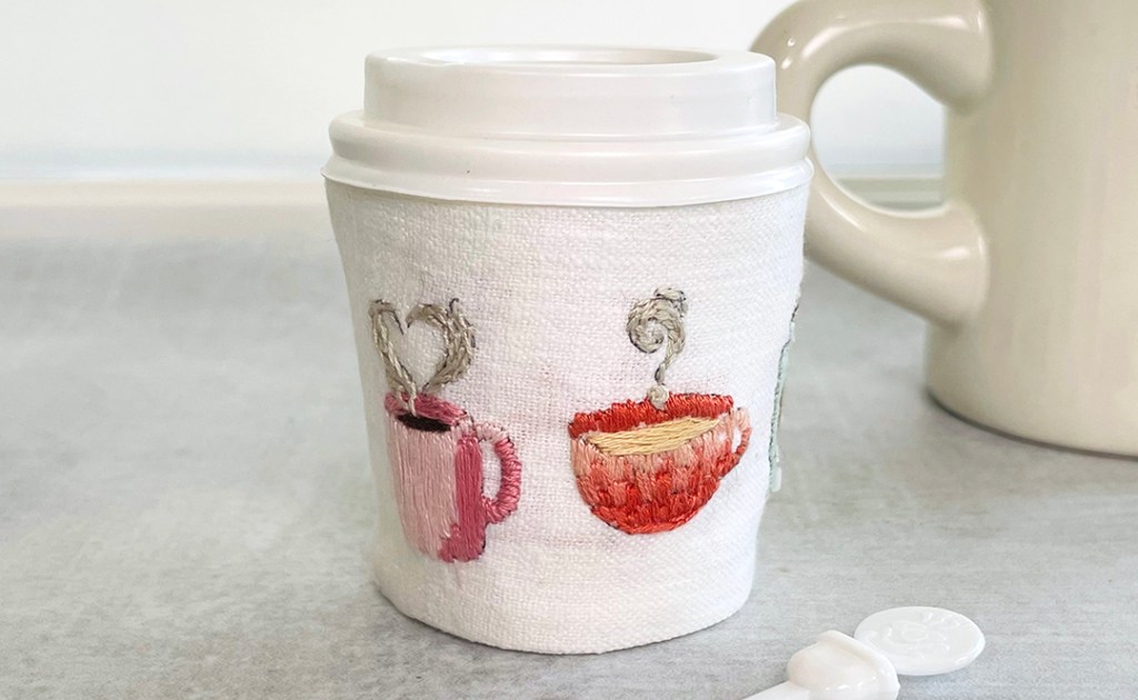 Creative Embroidery Coffee Cup Holder: Step-by-Step Tutorial and Design&nbsp;Ideas